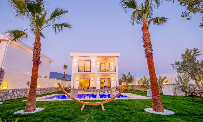 Best Premium Villas for Sale In Palm Jumeirah.jpg