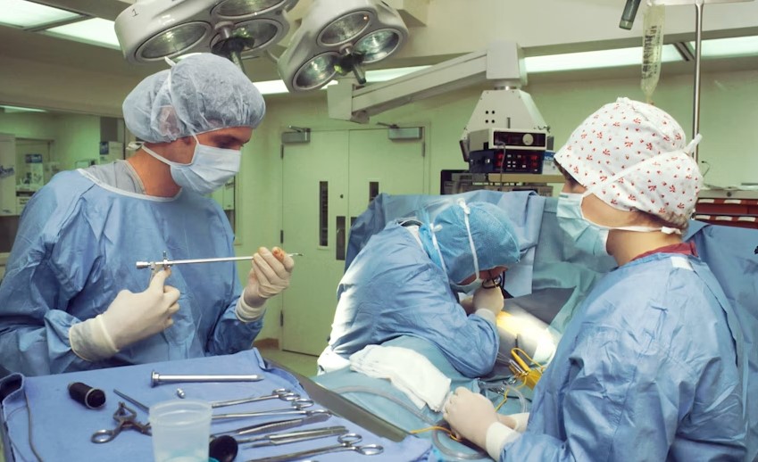 Best Hospitals In UAE For Heart Surgery.jpg