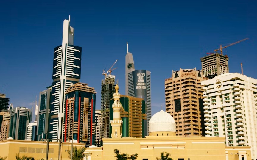 Emirates Hospitals Group Specialized Treatment.jpg